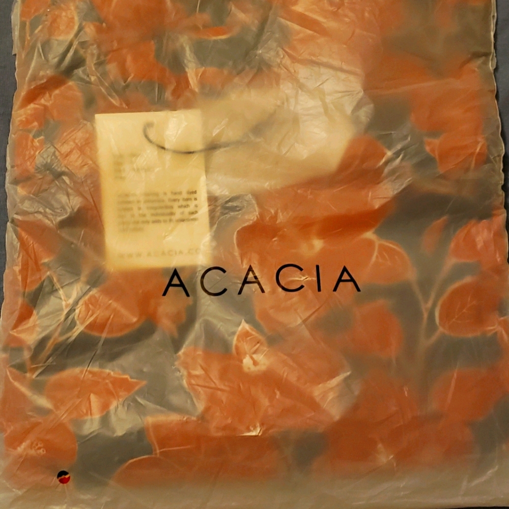 Mid Pacific Acacia Mana dress.